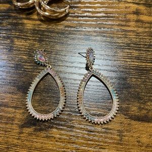 Crystal earrings pastel